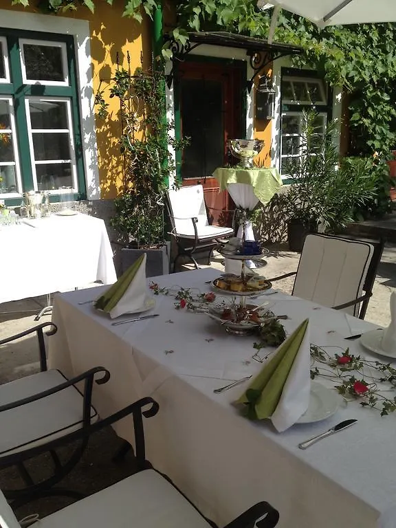Grinzinger Gartenidylle Guest House Vienna 0*,
