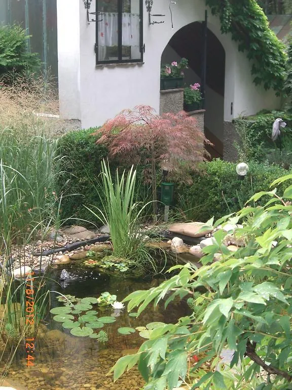 Grinzinger Gartenidylle Guest House Vienna Austria