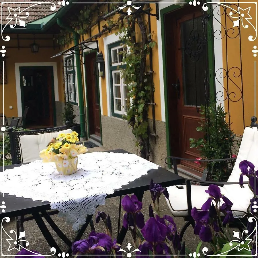 Grinzinger Gartenidylle Guest House Vienna