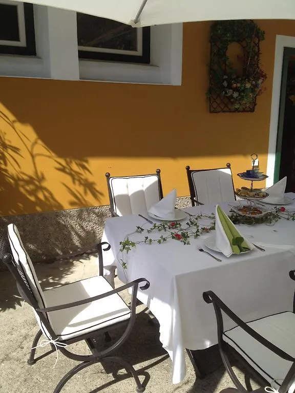 Grinzinger Gartenidylle Hotel Wien Gæstehus